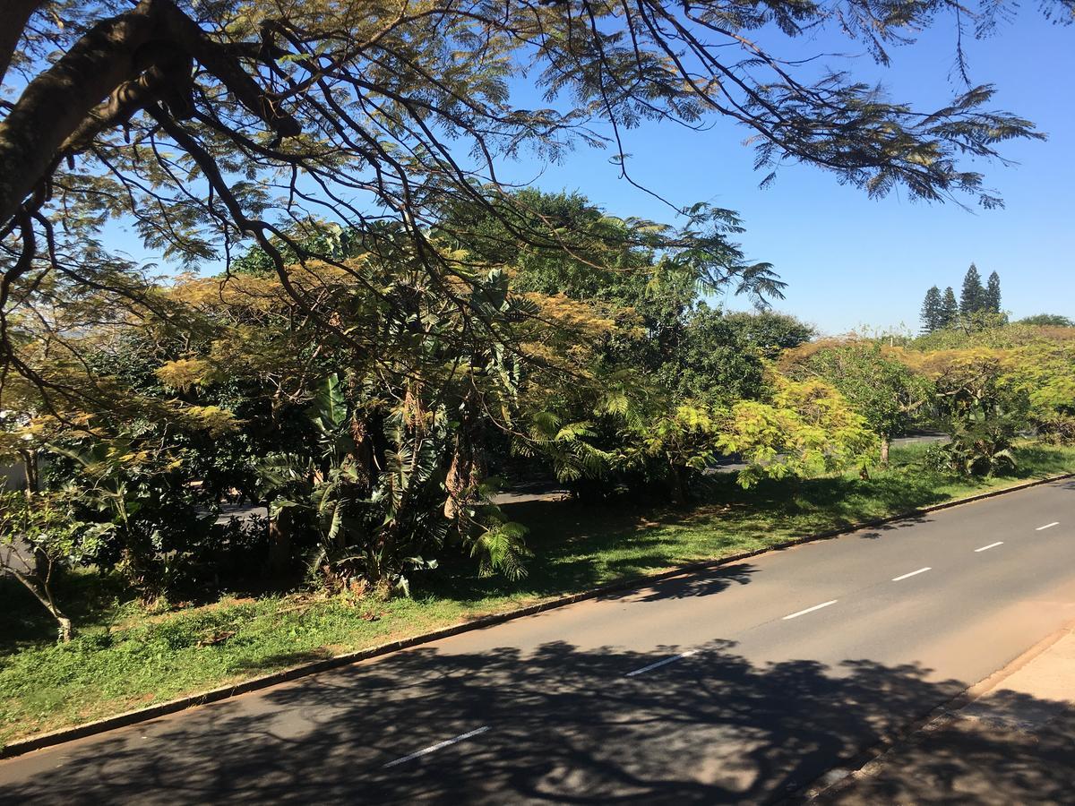 The Good Life Apartment Durban Bagian luar foto