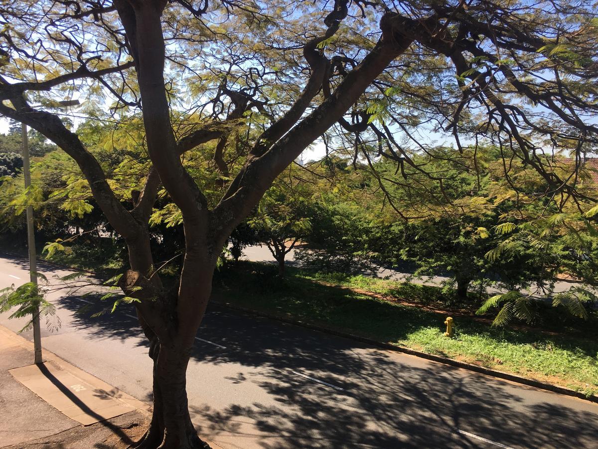 The Good Life Apartment Durban Bagian luar foto